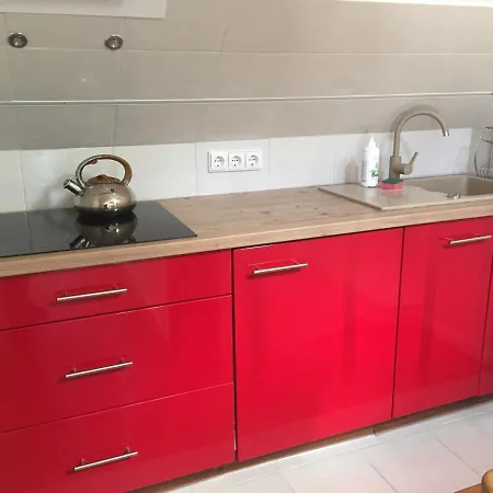 Butukai Апартаменты *